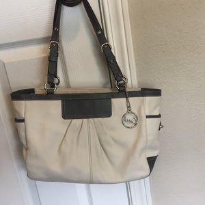 Coach bone and gray pleated leather purse. Gallery East West series edition.